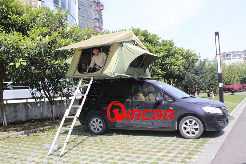 4 x 4 waterproof polyester and ripstop canvas roof top tent from Ningbo Wincar