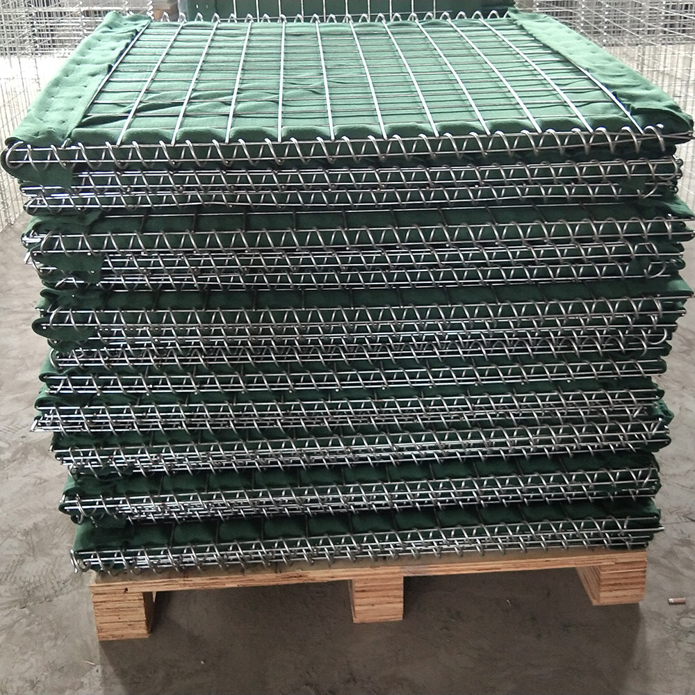 Military 4-6mm Customized Size Galvanized Defensive Barrier Galfan Geotextile Cloth For Flood Contro