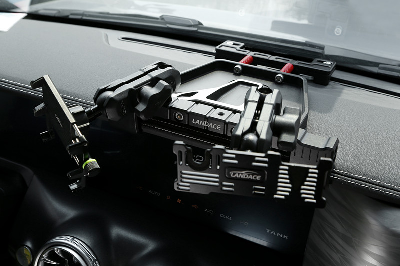 Tank 300 Accessories Aluminum Alloy Center Console Bracket Mobile Phone Holder for GWM