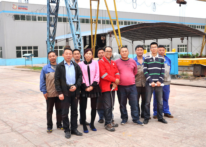 Crane end carriage using cast steel double flange railway wheel dia 200mm