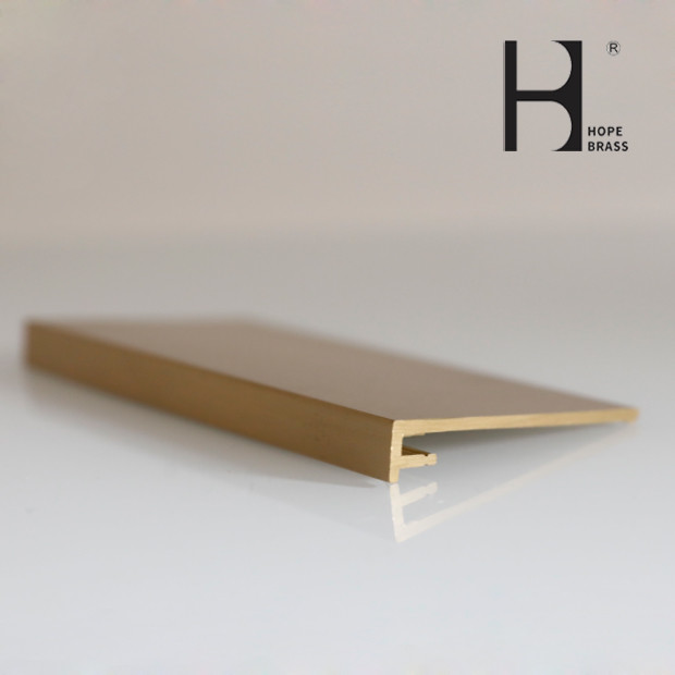 Wearproof H59 Copper Alloy Pen Profiles With Smooth Surface