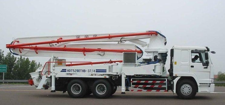 37m、39m truck-mounted concrete pump 6*4