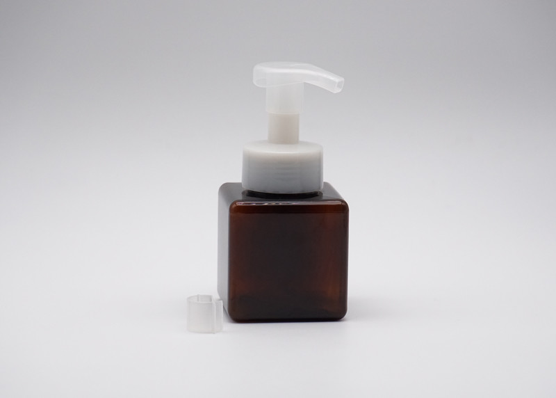 60ml 50ml Plastic Fine Misty Spray Bottle PE Cosmetic Round Spray Bottle