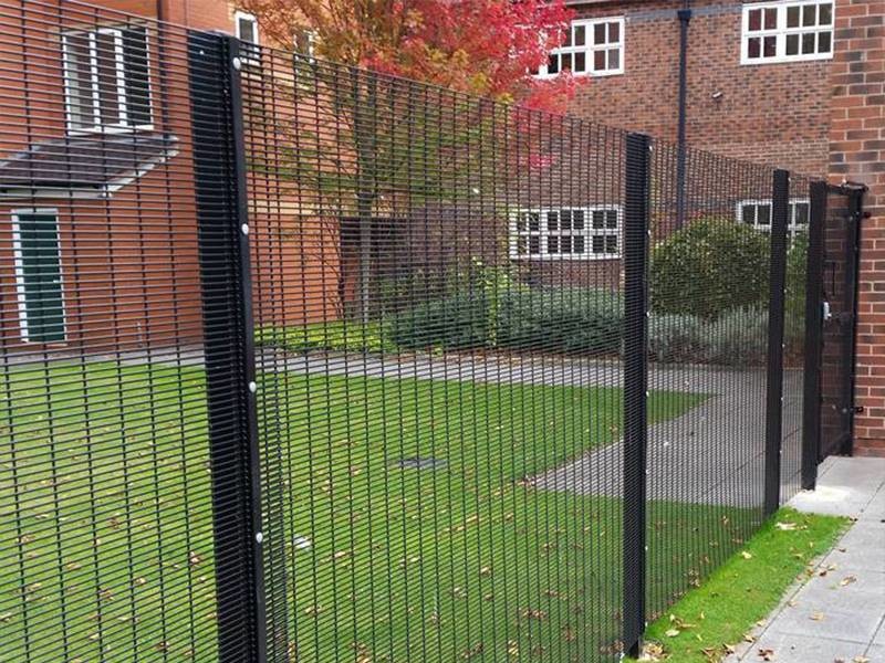 80 × 80mm 358 High Security Fence Hot Dipped Galvanized Wire + Pvc Painted Rigid