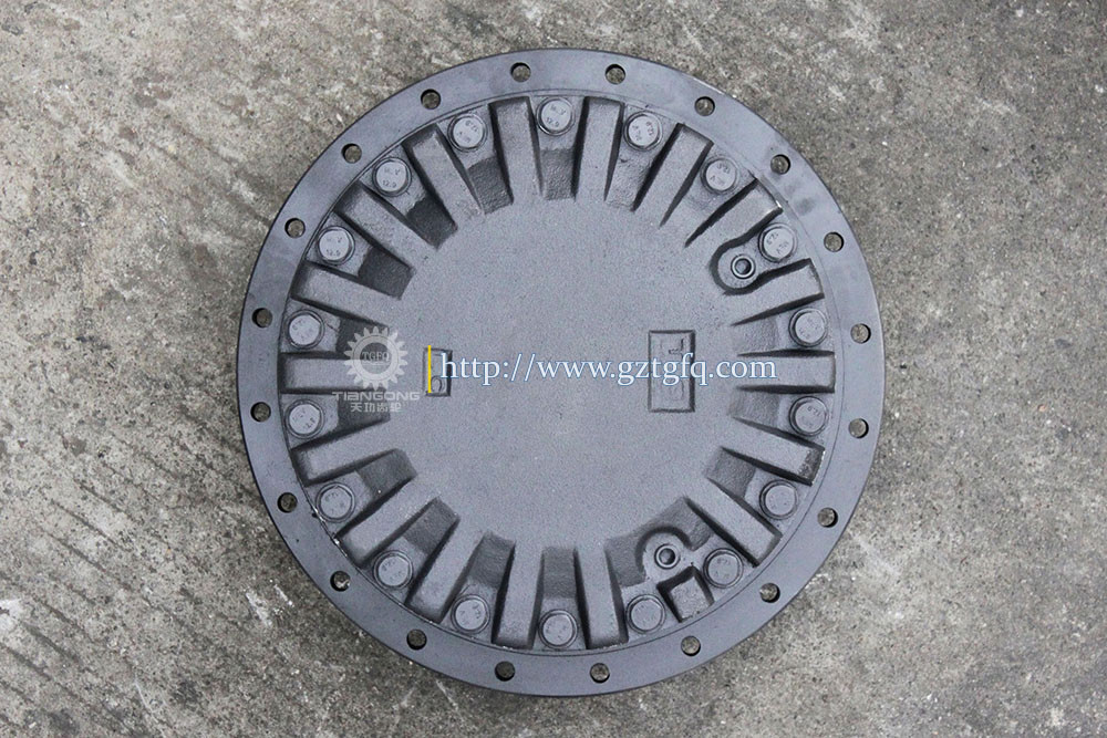 PC200-6 6D95 Travel Gearbox 20Y-27-K1210 Excavator Gear Parts