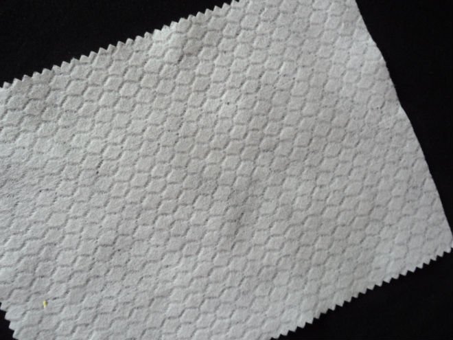 70gsm Embossed Spunlace Nonwoven Fabric with Pearl DOT Pattern