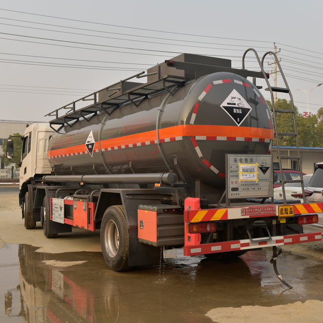 Donfeng 6x2 19CBM Chemical Tanker Truck Water Bowser Truck 350HP