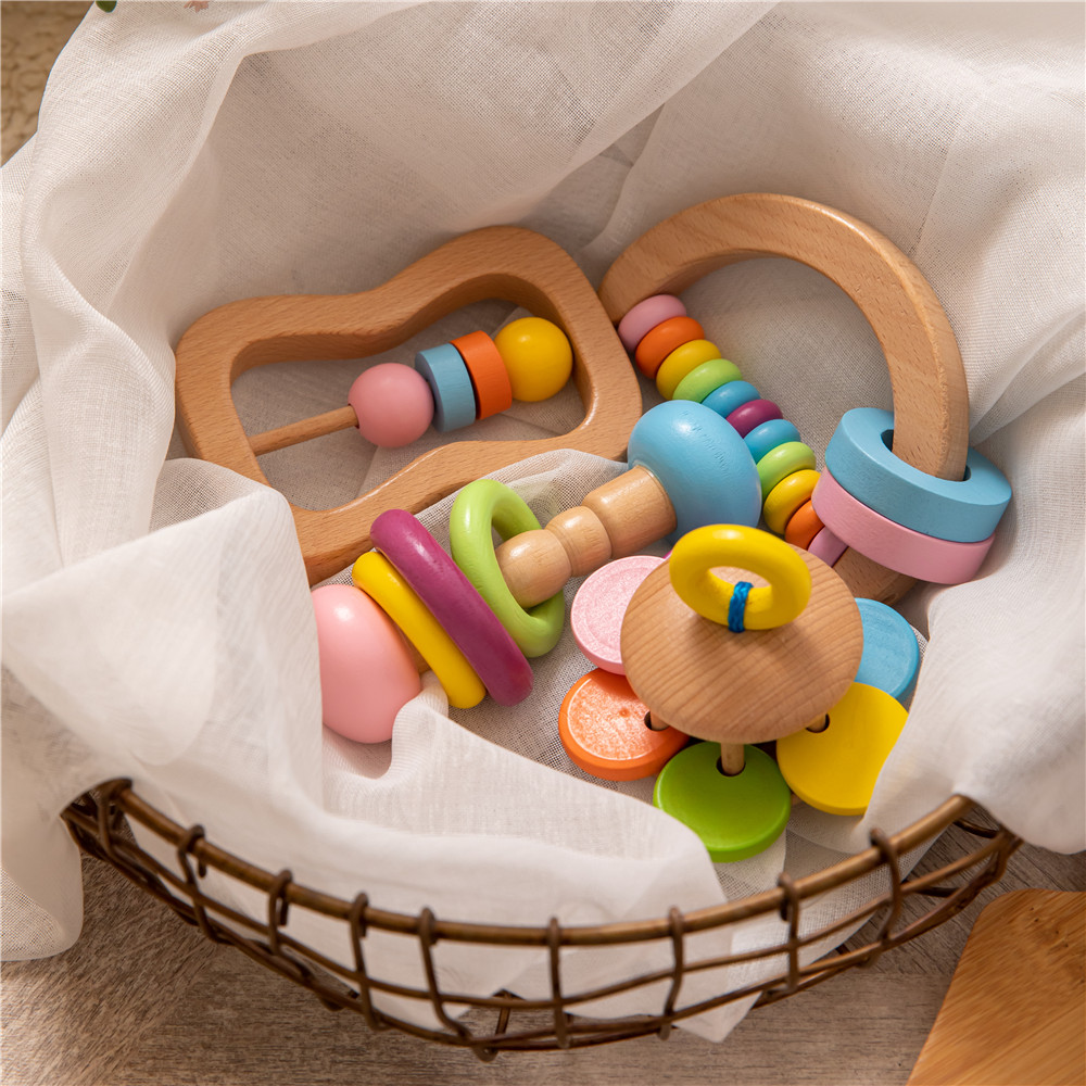 Rattle Soother 7.2cm Wooden Musical Toys Childrens Wooden Instruments