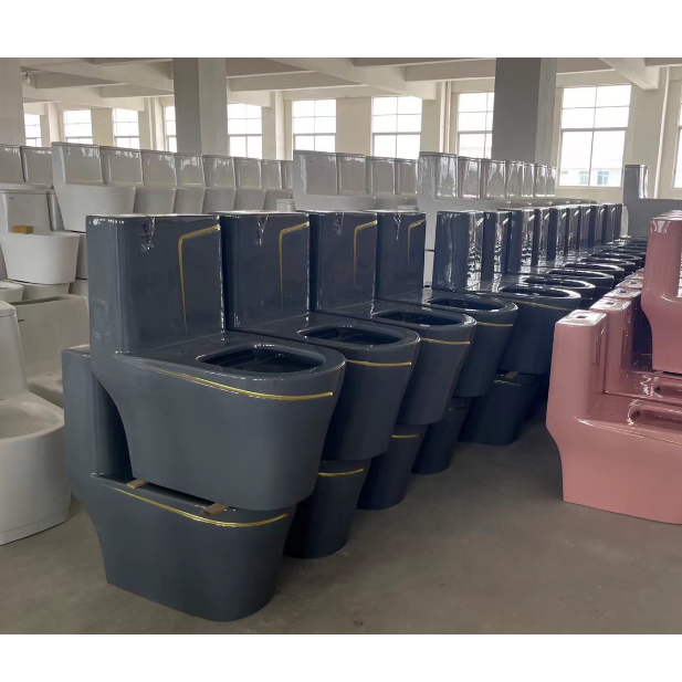 Modern Ceramic Toilet WC and Bath Tub Set with Cleaning Environmental Glaze Bathroom Set