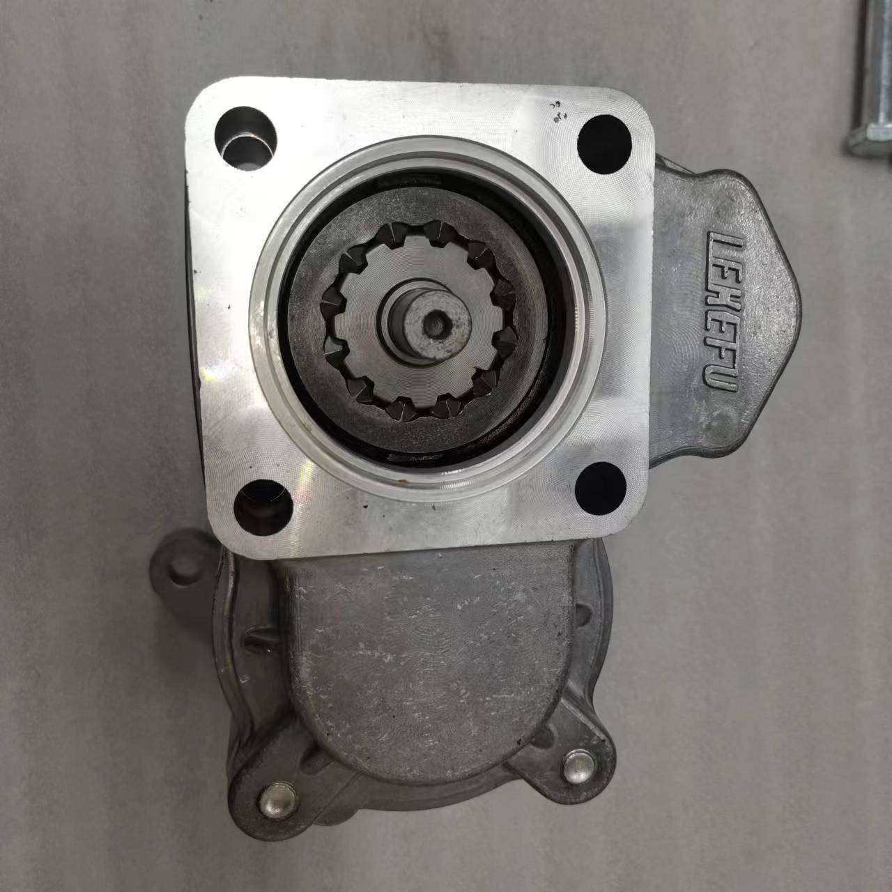 Year 2009- For DONGFENG TRUCK 14 SPEED TRANSMISSION GEAR PTO1422BB25 EXTRACTOR ASSEMBLY