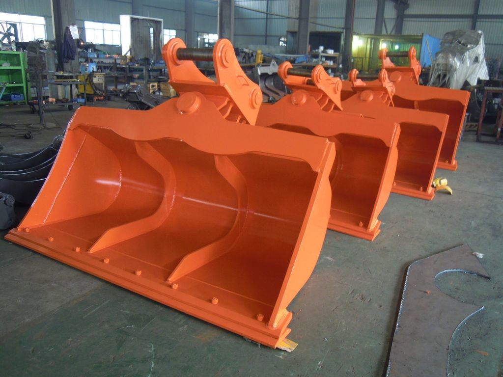 90 Degree Rotating Excavator Bucket Tilting For Mini 5 Ton Excavator boom arm customize CAT330 CAT320