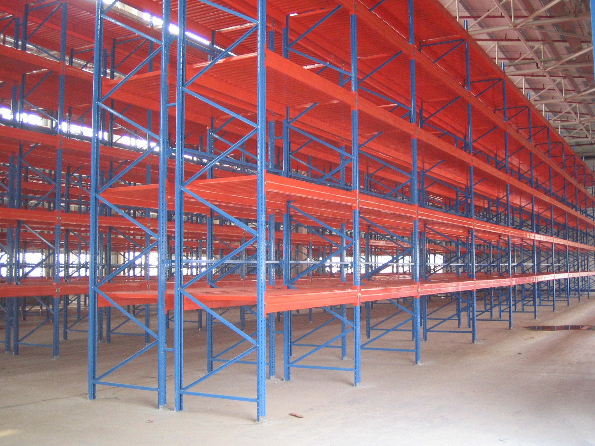 American size Large Scale Metal Storage Racks 50.8mm Pitch CE ISO TUV AS4084