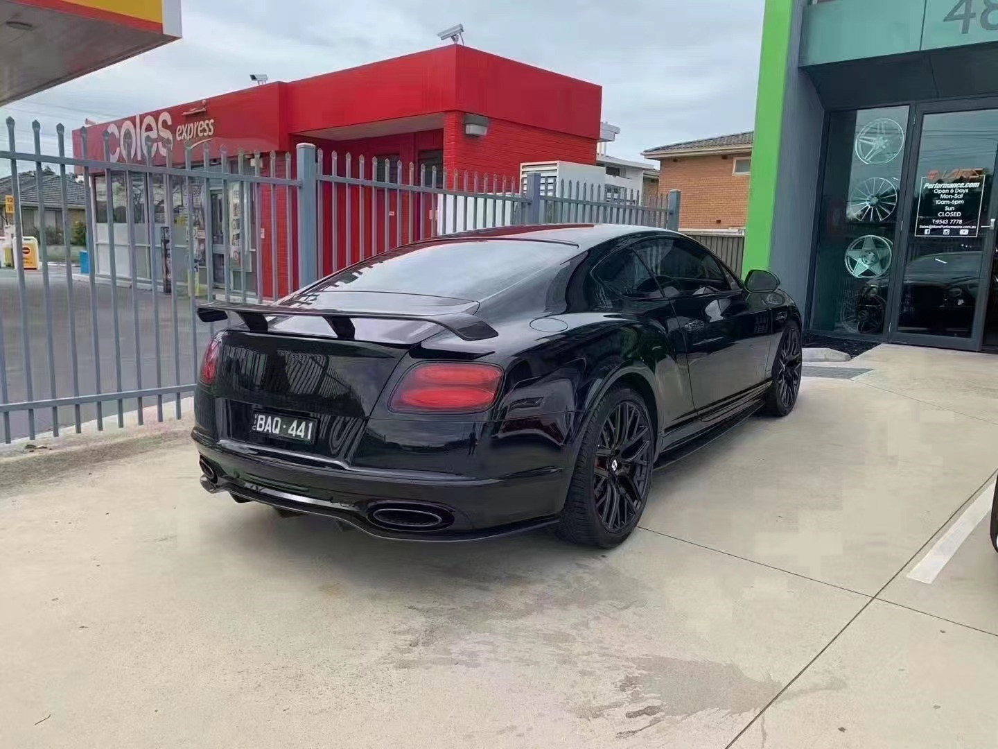 For Bentley Continental GT Body Kit Continental Upgraded Supersports Style Front and Rear Bumper Body Kits