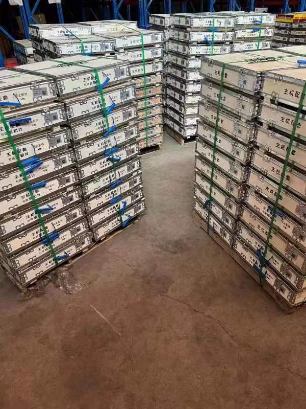 Upgrade to OE No. 9438201561 LED Headlights for Mercedes-Benz Actros MP2 / MP3 Trucks