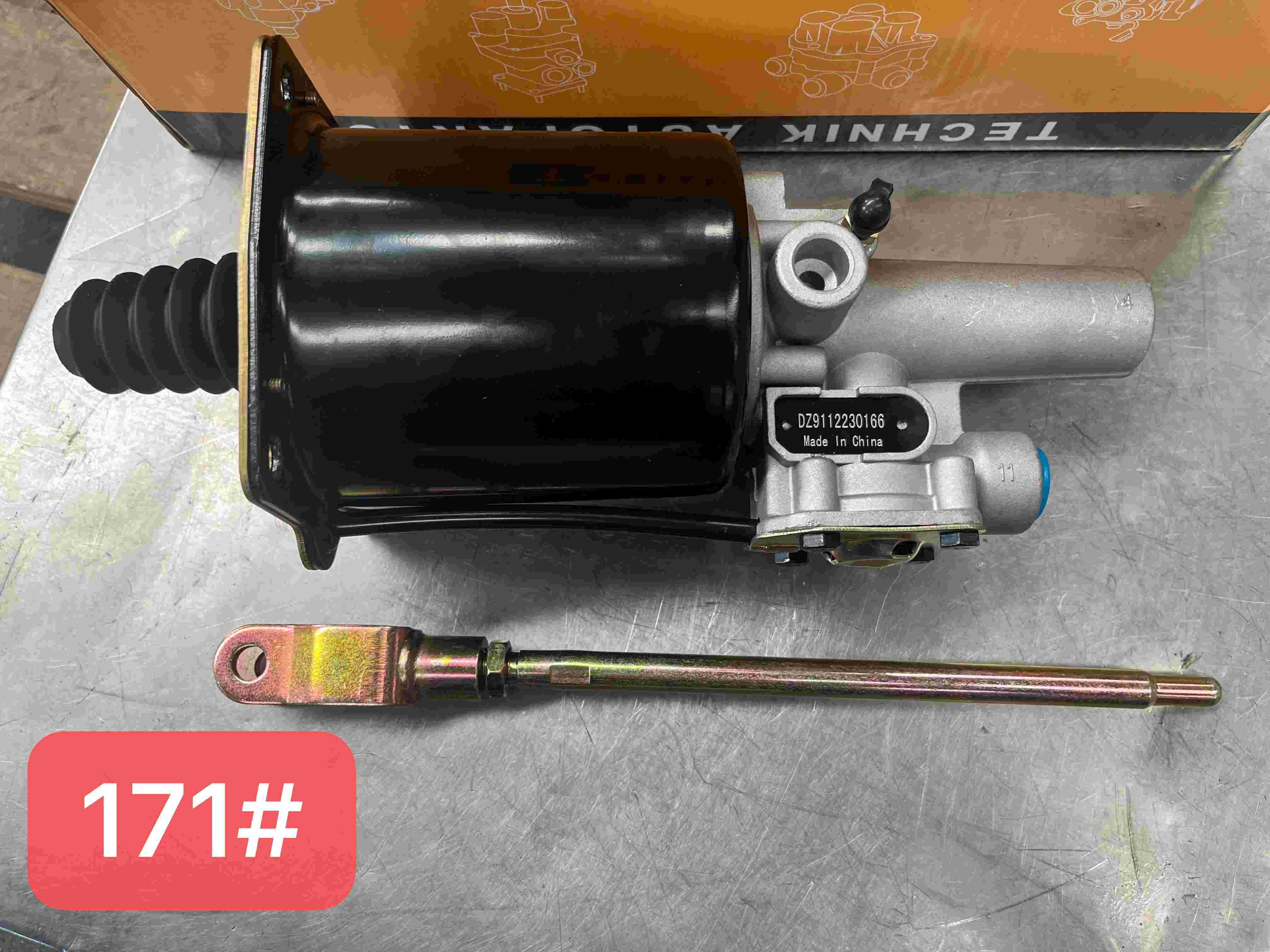 WG97252300412 Clutch Operating Cylinder Howo Spare Parts