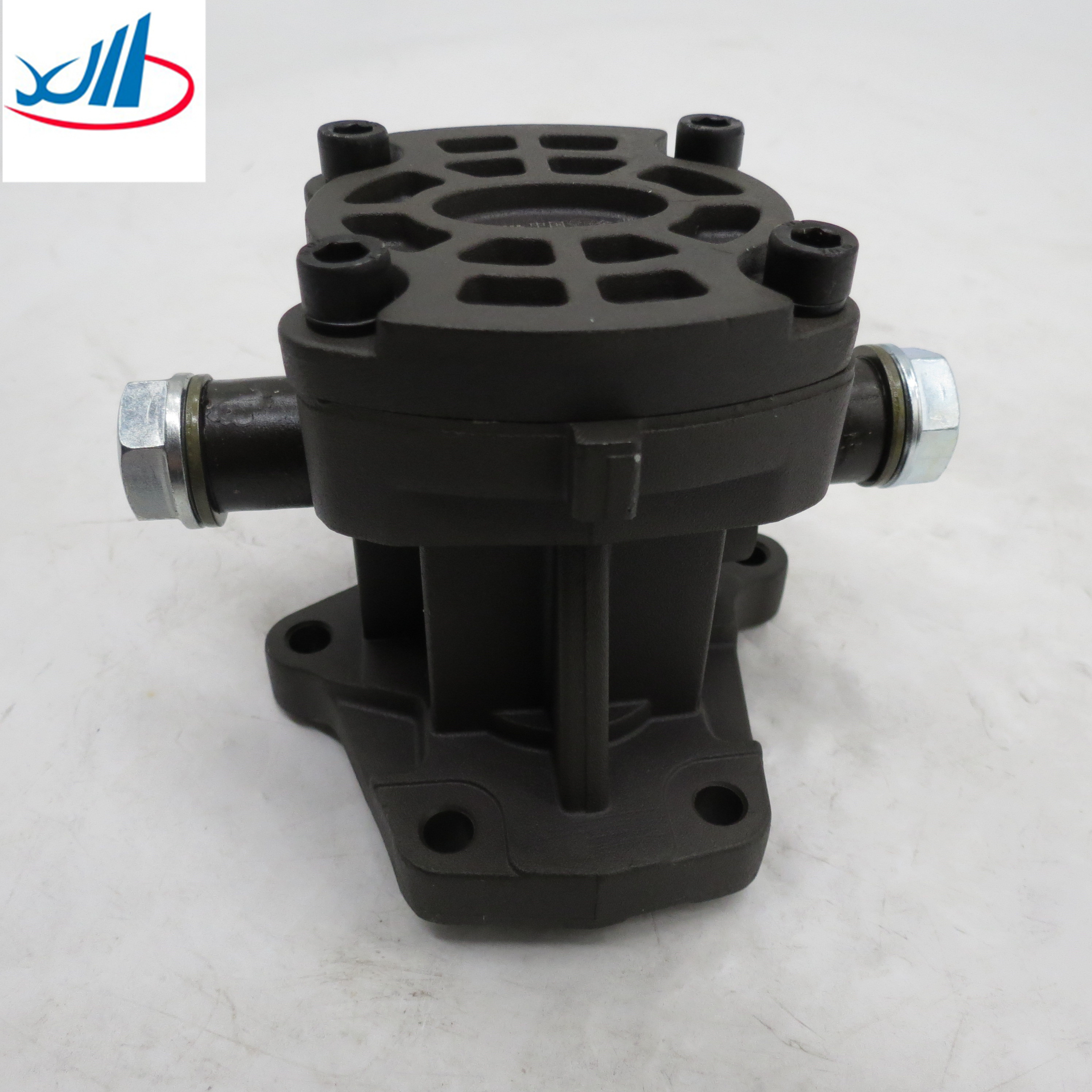 Trucks And Cars Engine Parts Oil Pump 2445110579