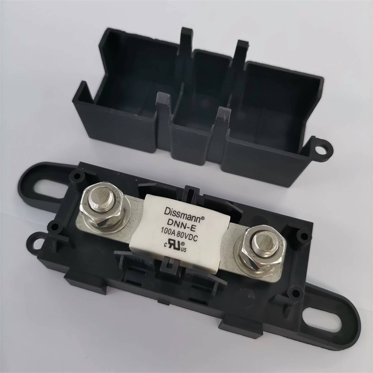 UL Certified DC58V 280A Ceramic Automotive Fuses Low Voltage Flat Plug Fuse