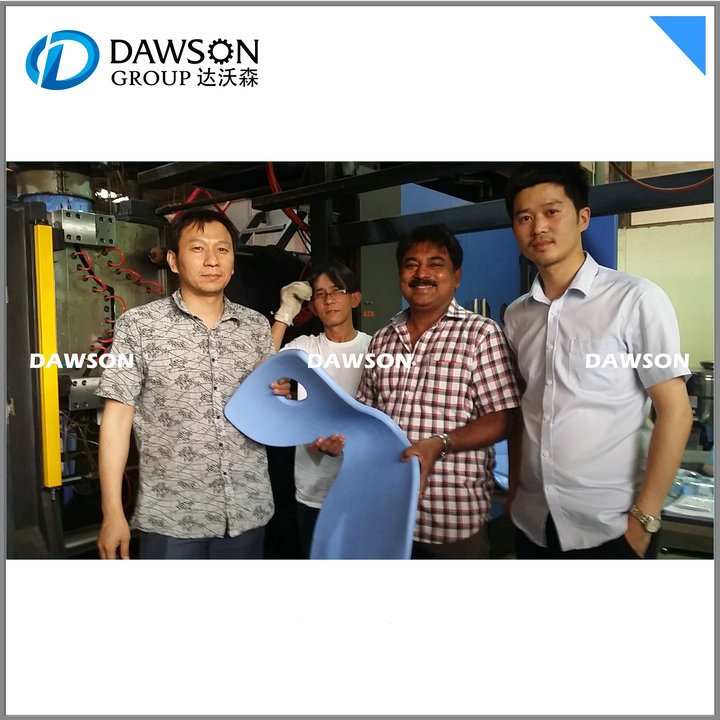 Servo Motor Accumulation Type 120L Plastic Chairs Blower Machine Extrusion Blow Moulding Machine