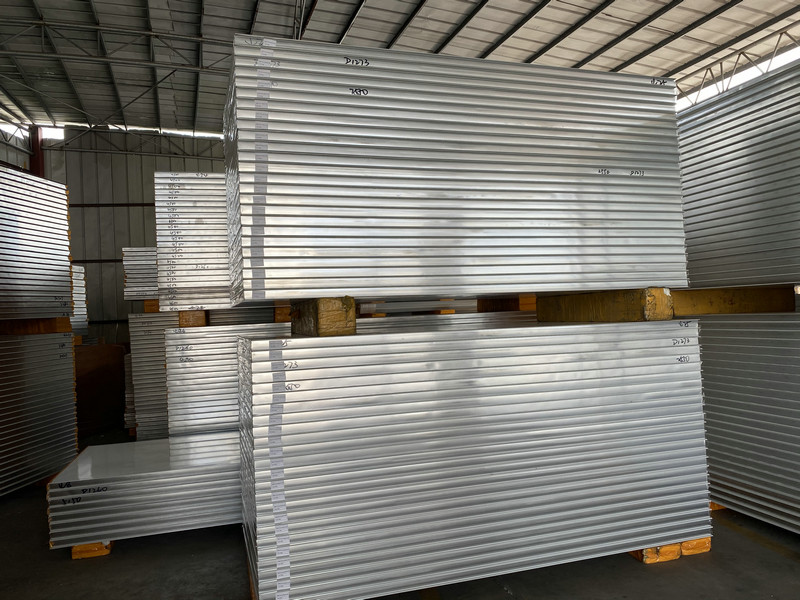 ISO Construction Exterior Color Steel EPS Sandwich Panel