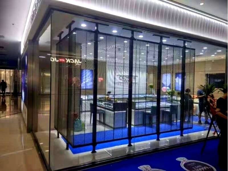 Outdoor Full Color LED Transparent Screen P3.9*7.8mm for Shopping Mall Video Display