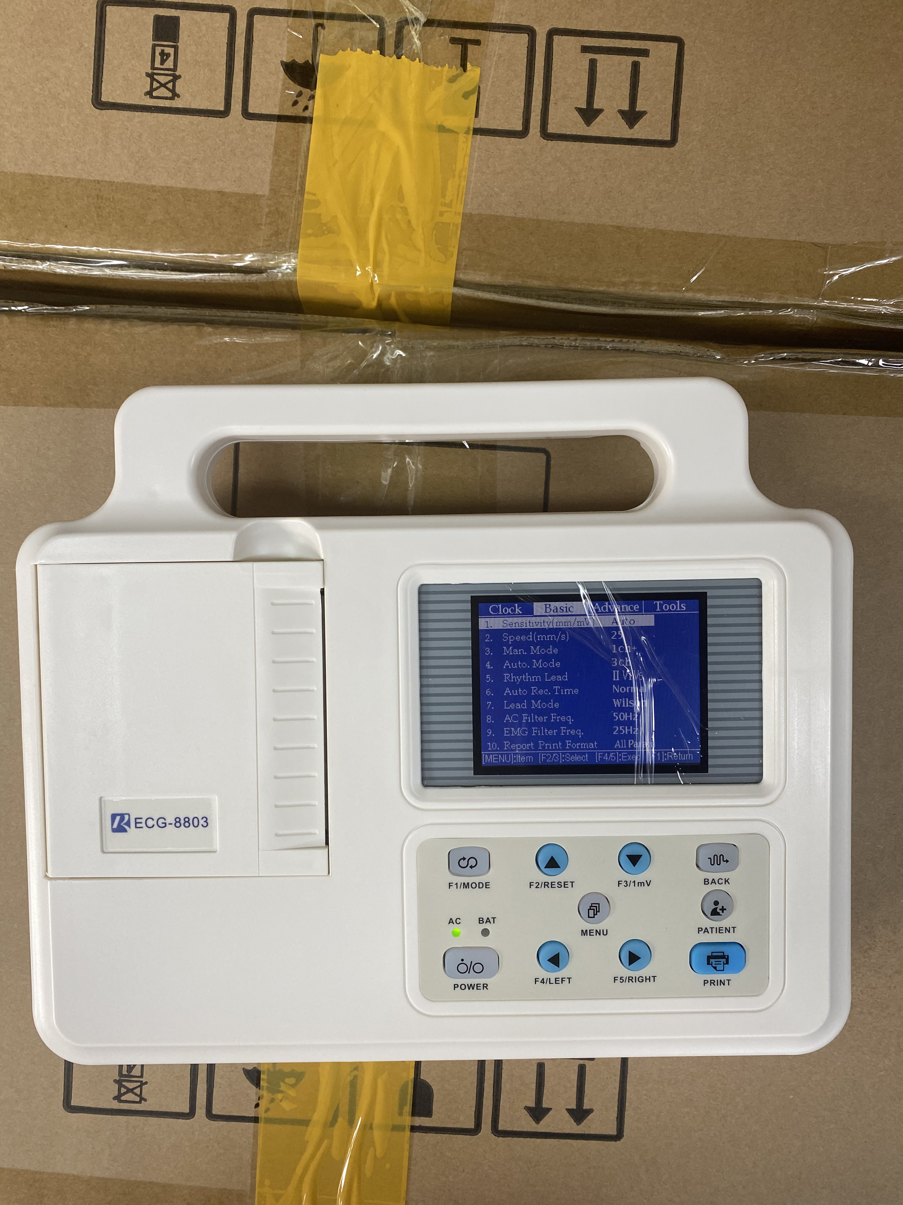 LCD/LED Display Medical ECG Machine Light/Medium/Heavy Weight