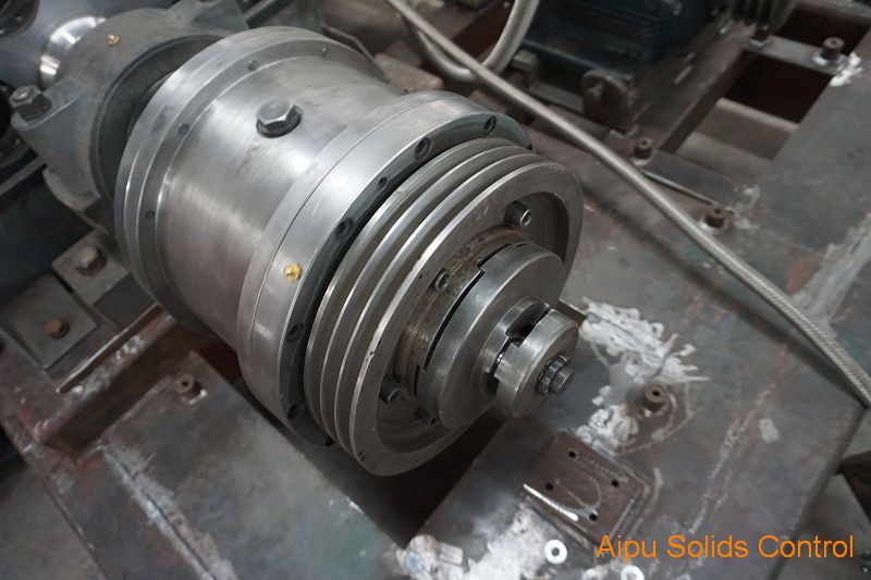Differential gear of centrifuge