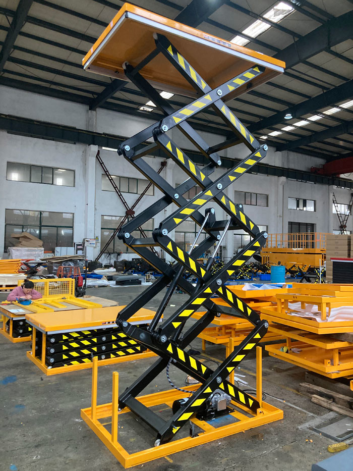 Stable Powerful Electric Scissor Lift Tables Lifting Raised Height Up 4140mm