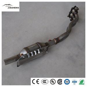 Bora 1.6 Auto Engine Exhaust Auto Catalytic Converter with High Quality