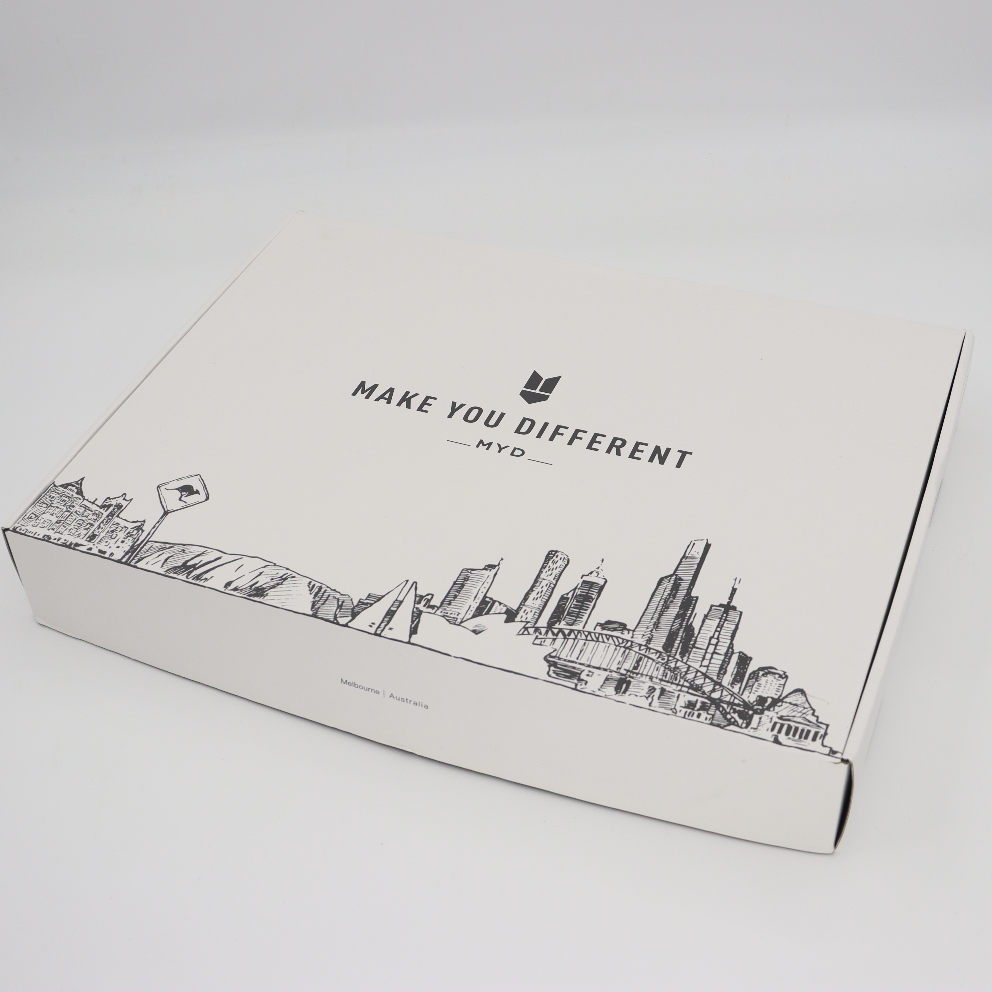 Wholesale customized corrugated folding packaging box foldable clothes packaging gift box