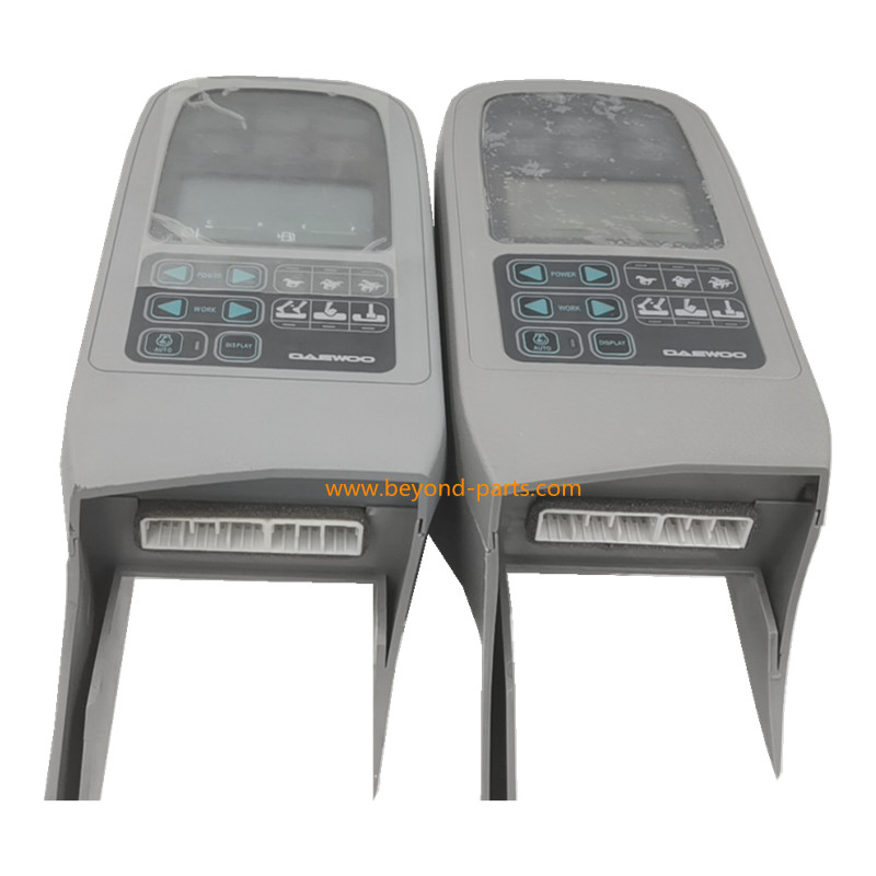 Doosan DH220-5 Excavator Monitor Cluster Gauge Panel 2539-1068A