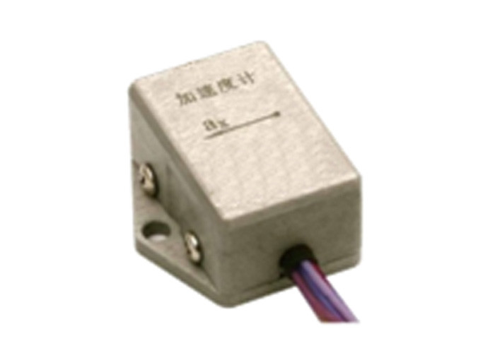 Linearity Uniaxial Accelerometer Sensor 0.5 - 4.5V Wide Measuring Range