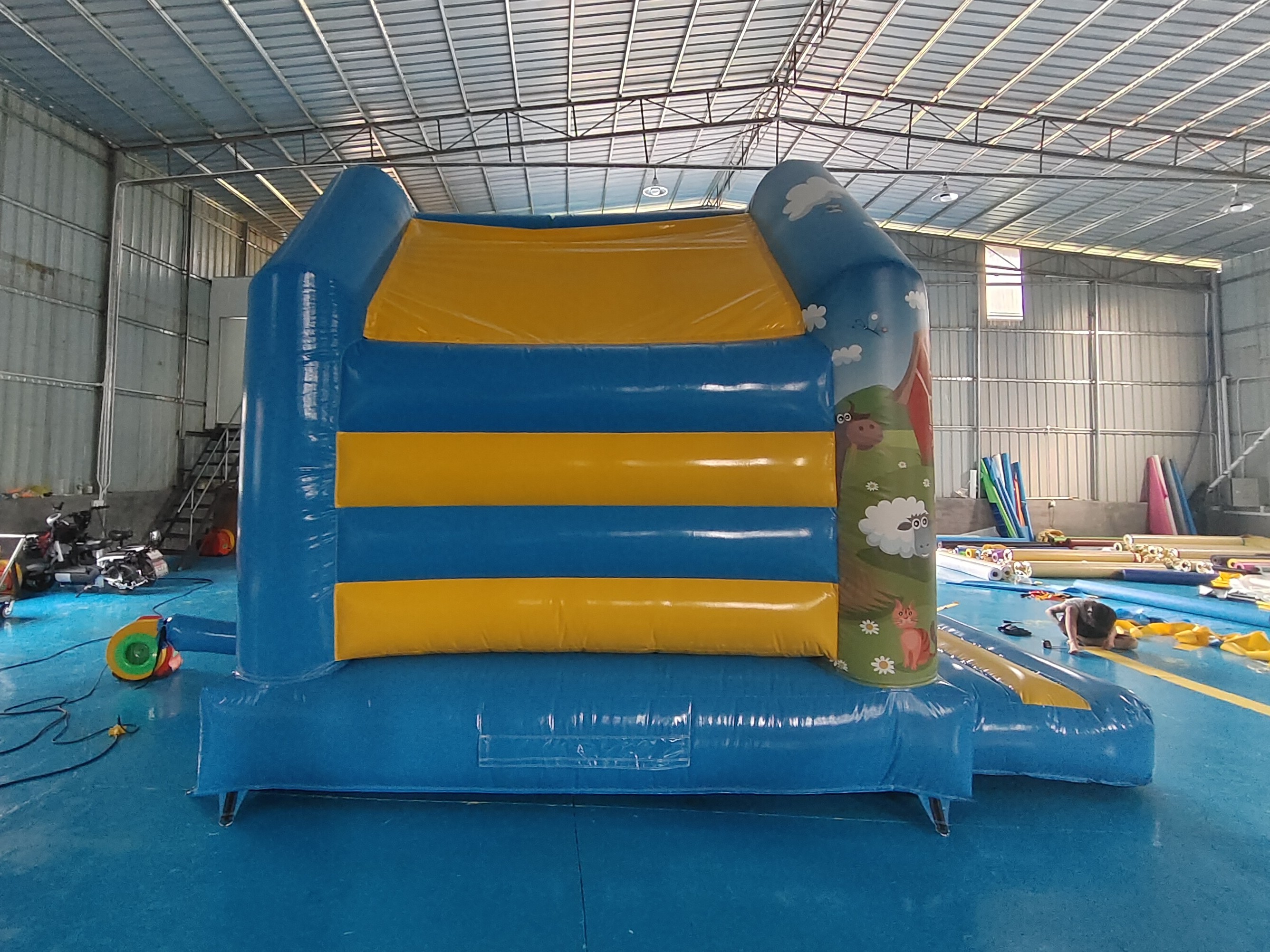 Commercial Kids Inflatable Jumping Castle With Slide Farm Theme Inflatable Bouncy House Combo For Outdoor Indoor