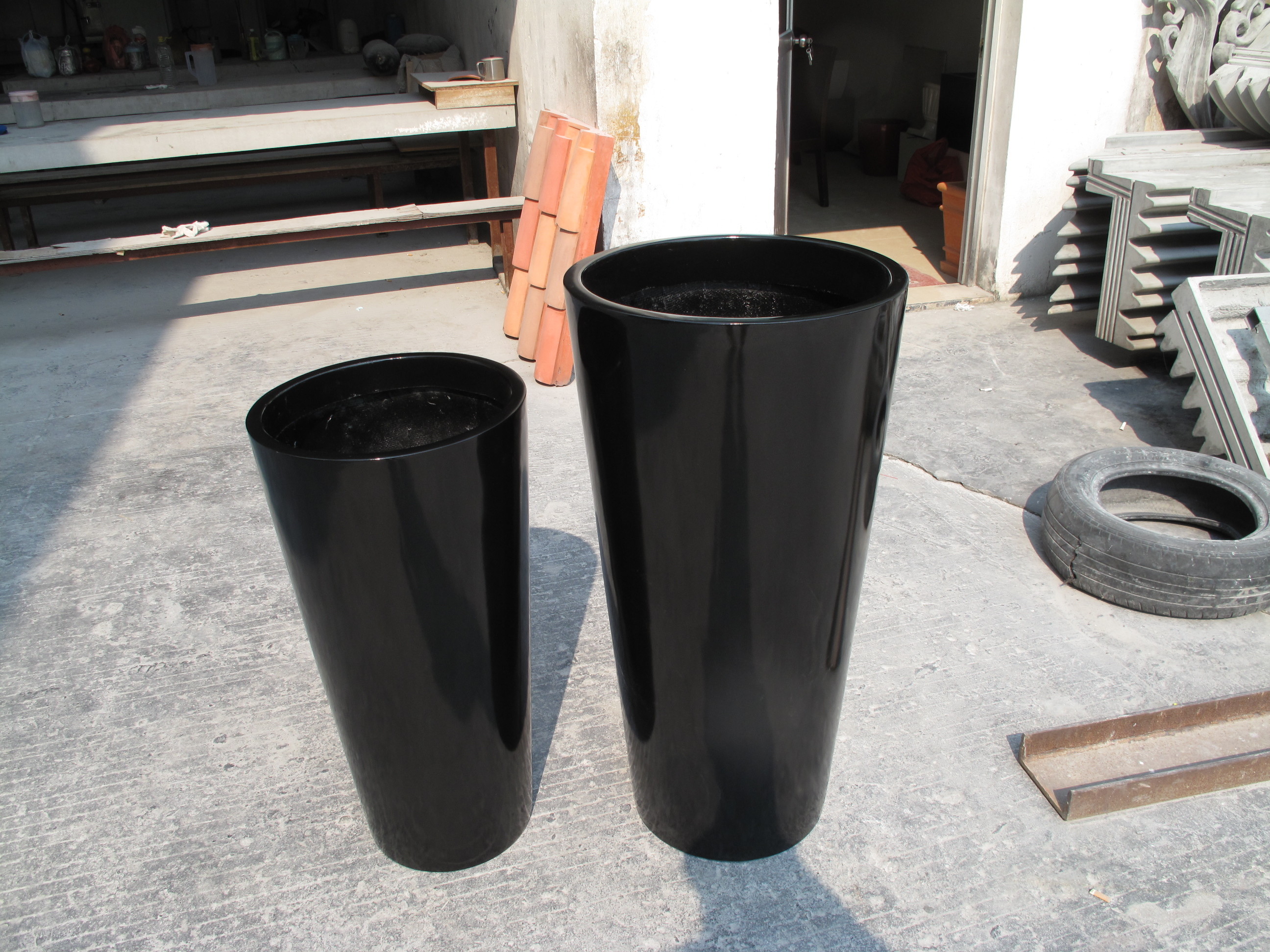 Modern Fiberglass Flower Planters For Indoor And Outdoor