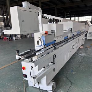  High Precision Edge Banding Machine Automatic 18 - 24m/Min Speed Manufactures