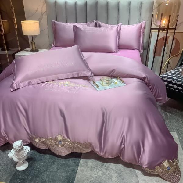 125gsm Washed Silk Embroidery 4pcs Bedding Sets King Size European Style