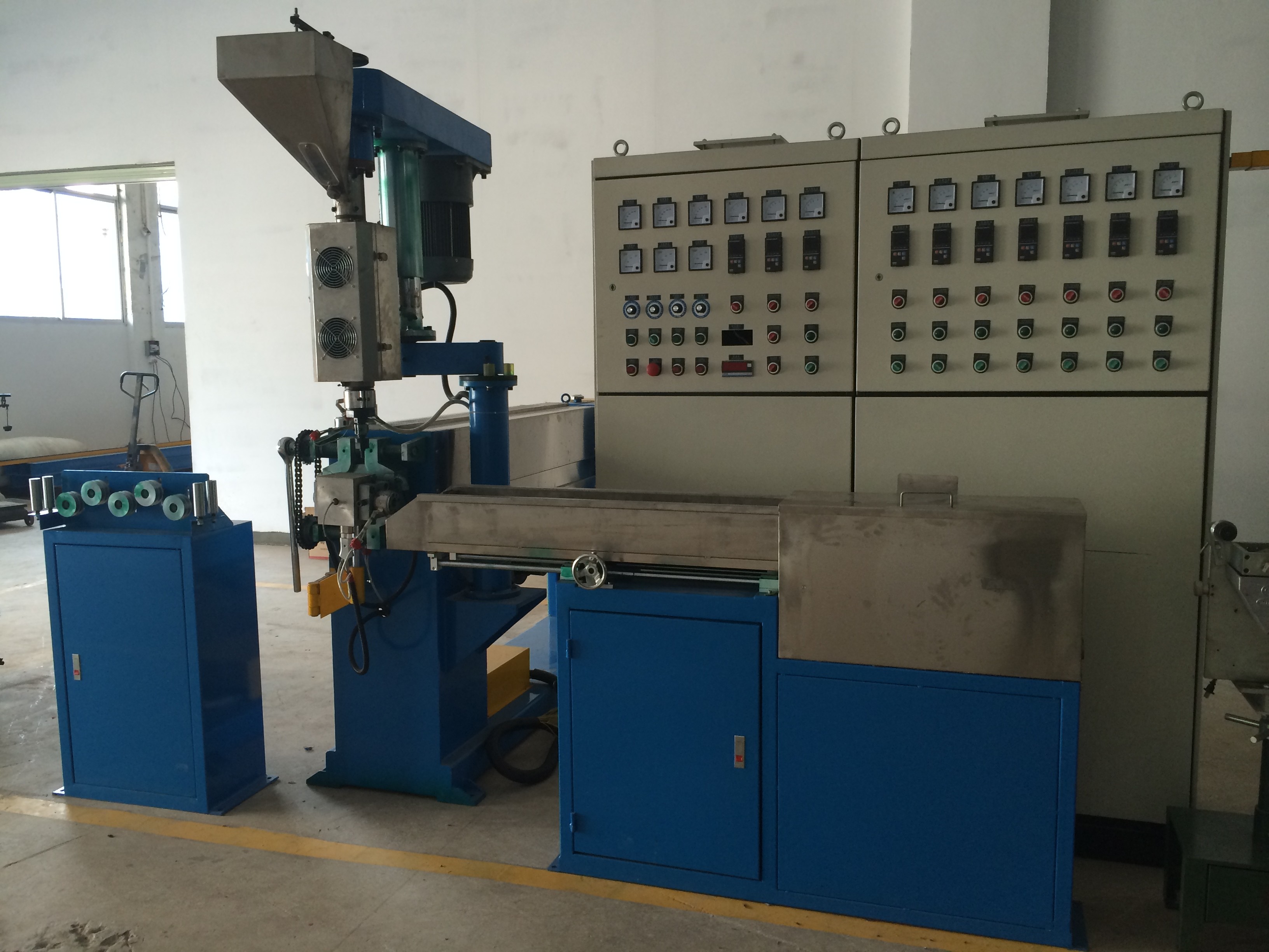 50Mm Electric Wire Making Machine , Wire And Cable Machinery With Ce Certification
