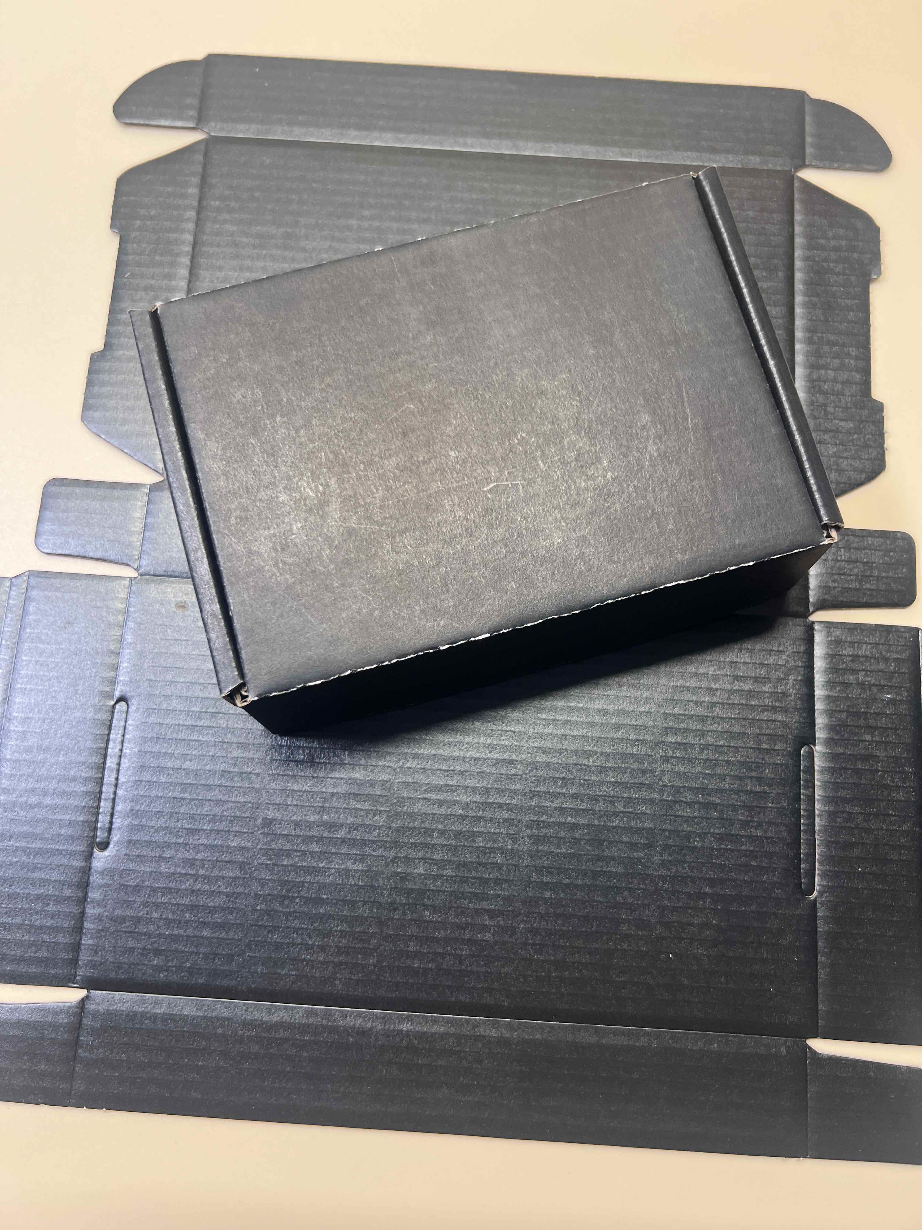 Eco Friendly Airplane Boxes Lightweight Durable Perfect For Secure Shipping Needs