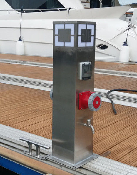IP67 Marine Pontoon Dock Water And Power Pedestal Anti Impact