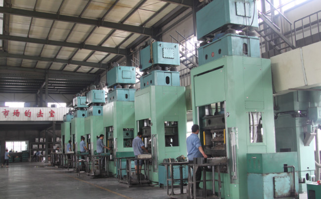 BAIYUN Drum Brake Linings Yutong Vehicle Fitment