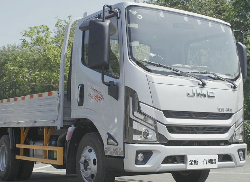 Superior Quality Light Duty Truck JMC Cargo Trucks For Sales