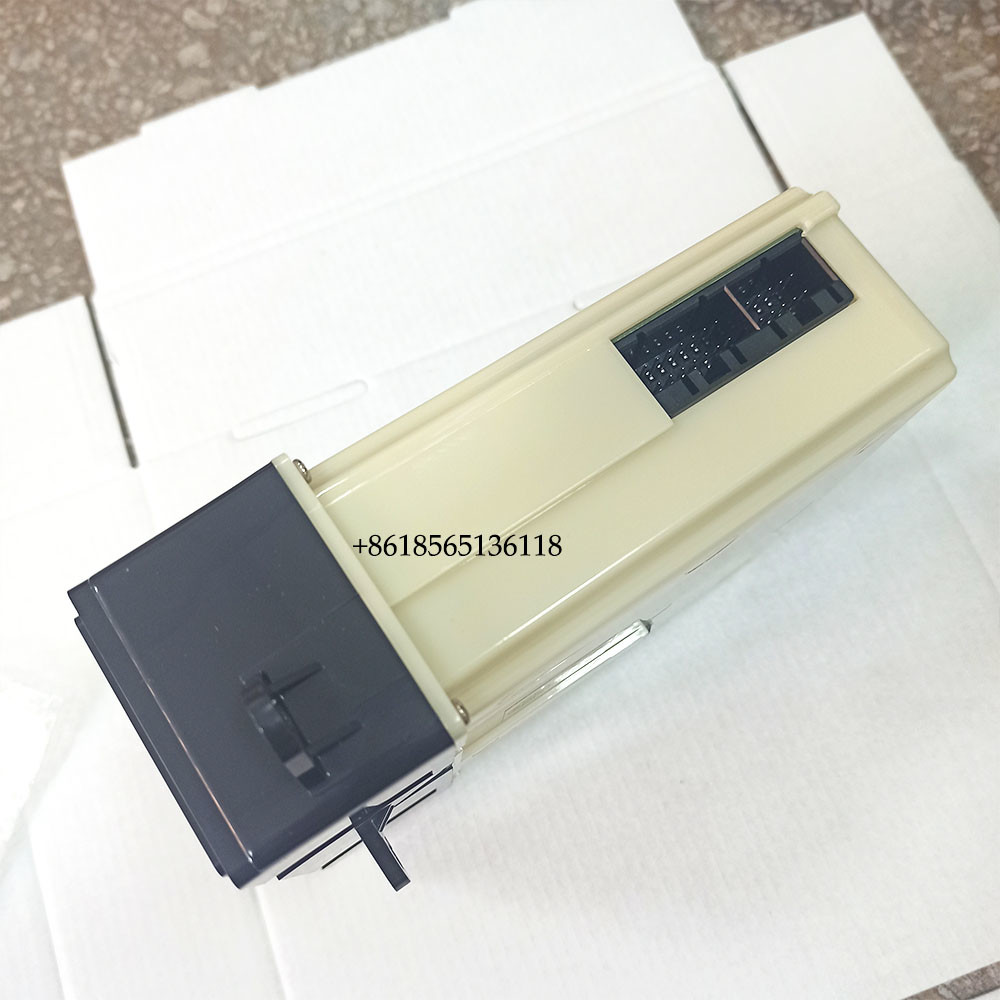 PC200-6 PC220-6 Air Conditioner Control Panel 20Y-979-3170 146430-4521 for Komatsu