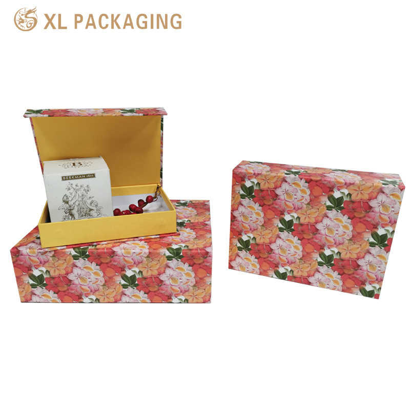 Eco-friendly Colorful Outside Printed Magnetic Closure Book Gift Packaging Paper Box Customized Size With Magnet Lid