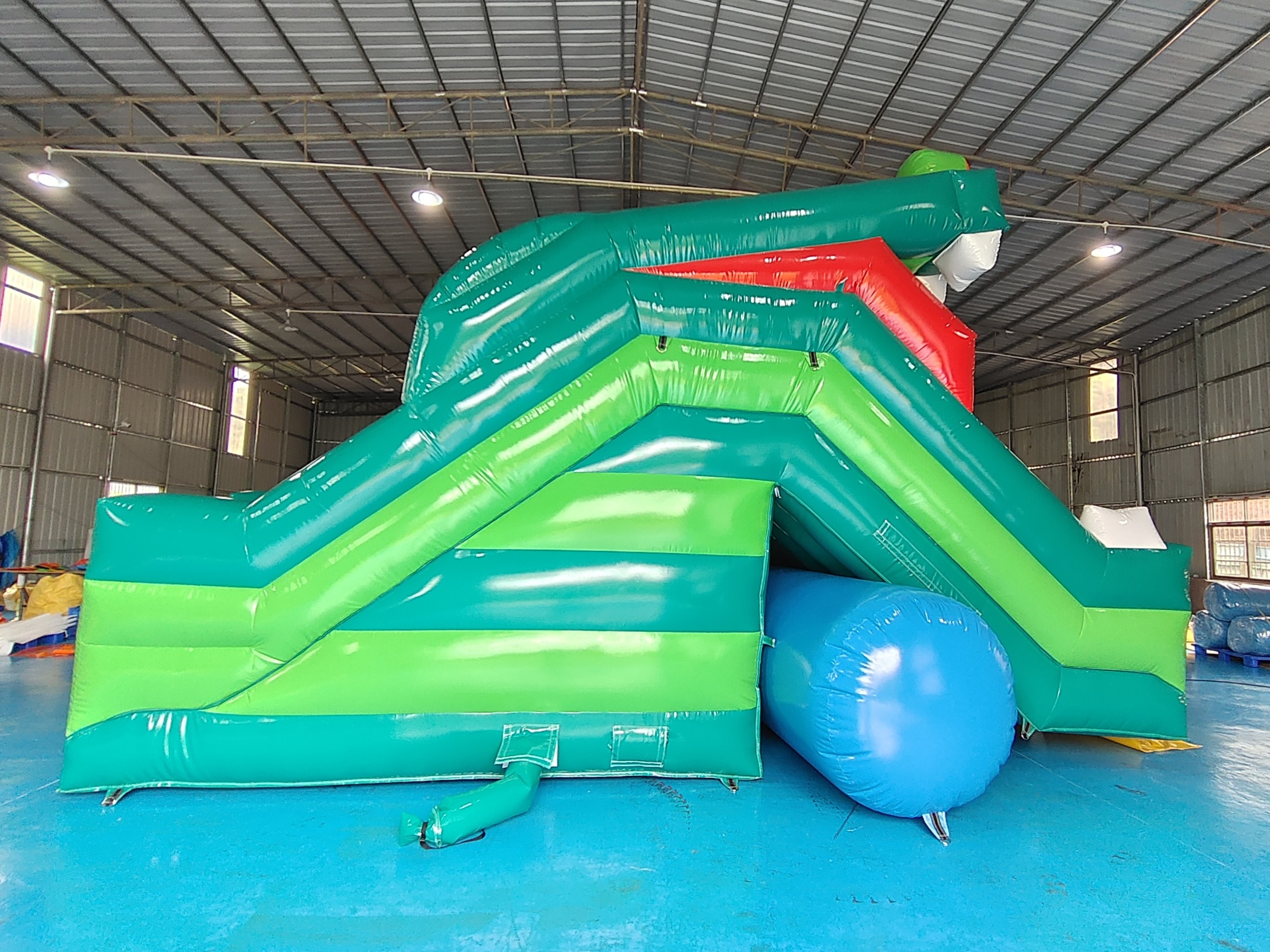New Design Inflatable Slide Frog Figure Inflatable High Double Slides Dry Slide For Kids And Adults