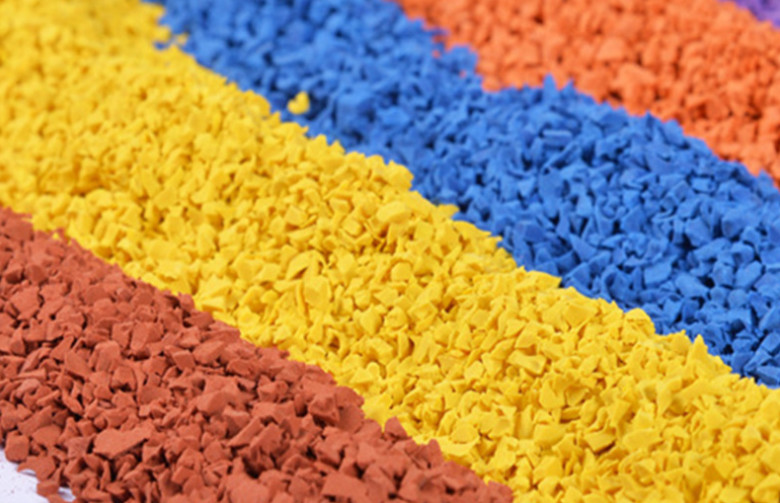 Sports Fields 2mm 4mm Rice Shape PGE Flooring Granules