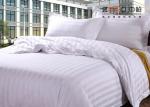 Luxury 250TC Colorful School Hotel Bedding Sets Queen Size Plain Stripe Design