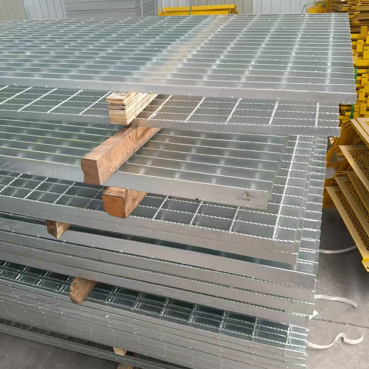 Customized Industrial Steel Grating for Various Applications