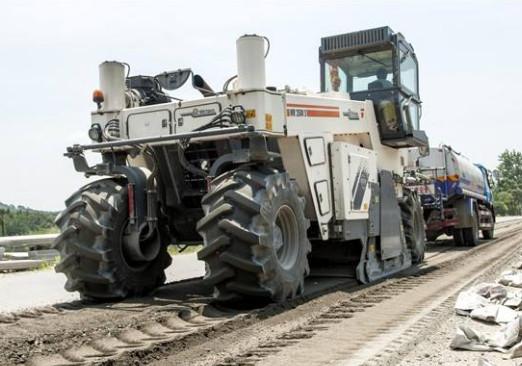 City Buildings Road Maintenance Machinery WB16 International Soil Stabilizer