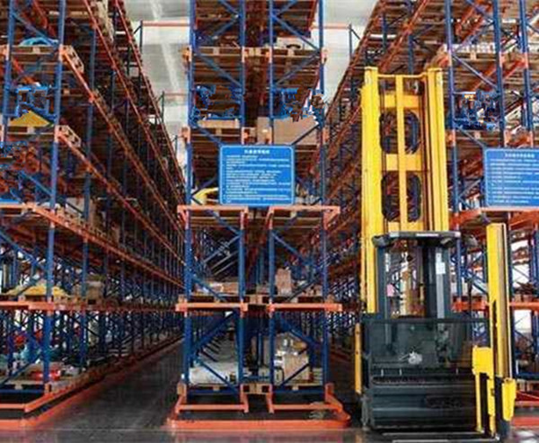 1T-1.5T Electric Stacker Truck Easy Maintenance With High Work Efficiency
