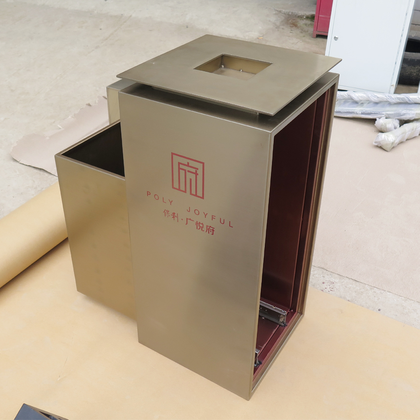 Outdoor Decorative Pull Out Stainless Steel Dustbin Use For School