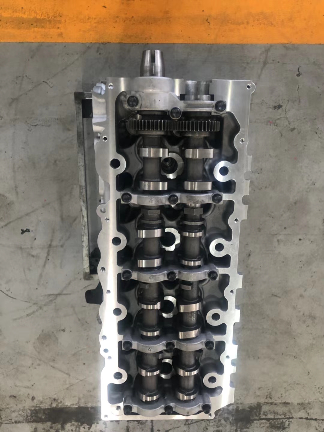 Torque 352-420N.m Diesel Engine Assembly For Toyota Hilux Hiace Car Engine Assy 1KD 2KD